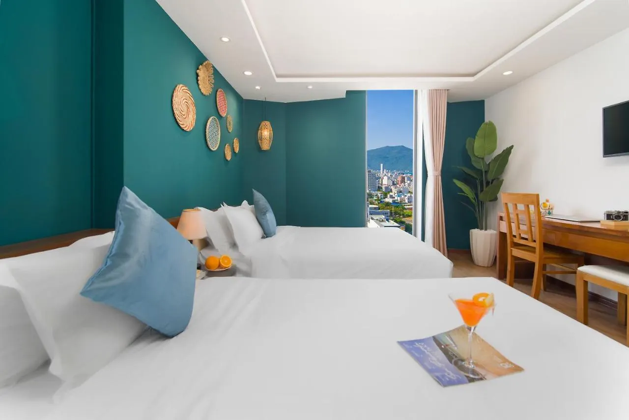 Merry Land Hotel Da Nang Vietnam