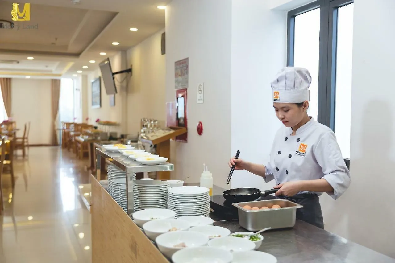 Merry Land Hotel Da Nang Vietnam